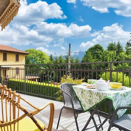 Casa Pep Bellagio Di アパート Civenna